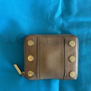 Hammitt women's wallet in toast color🌺cute little Hammitt  lots a life left!